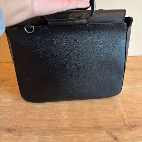 Authentic Gucci leather tote - Picture 6 of 10